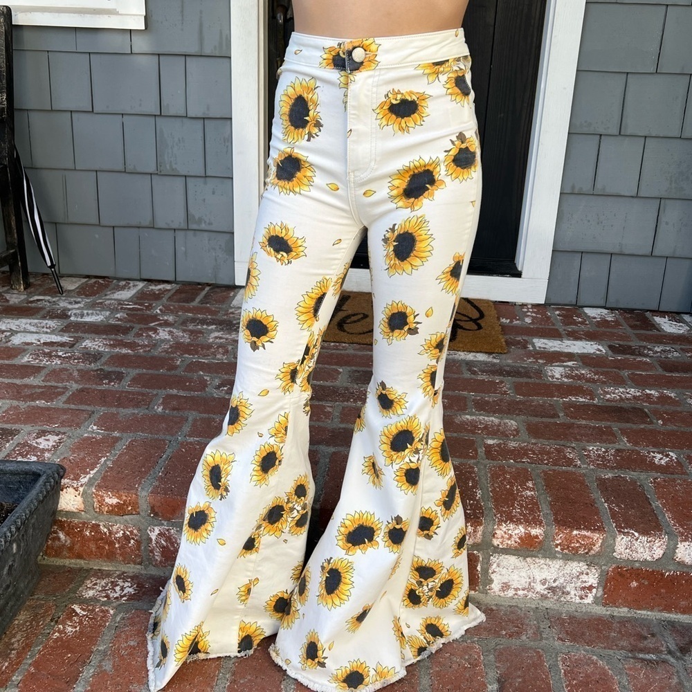 Free People Just Float On Flares Sunflower Bellbottom Jeans Hi Rise Stretch 25
